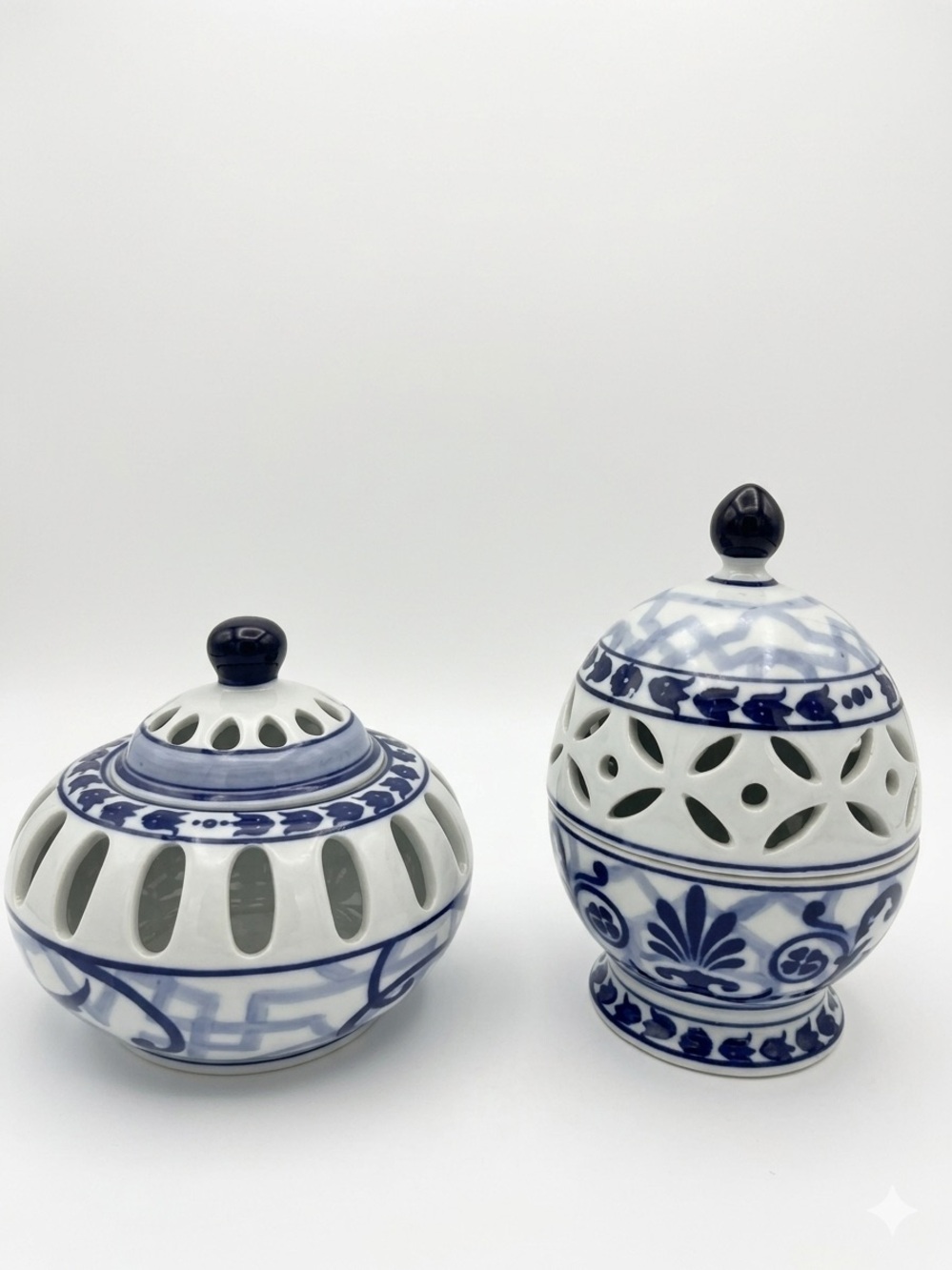 The Bombay Company Blue & White Porcelain Potpourri Incense Jars Set of 2